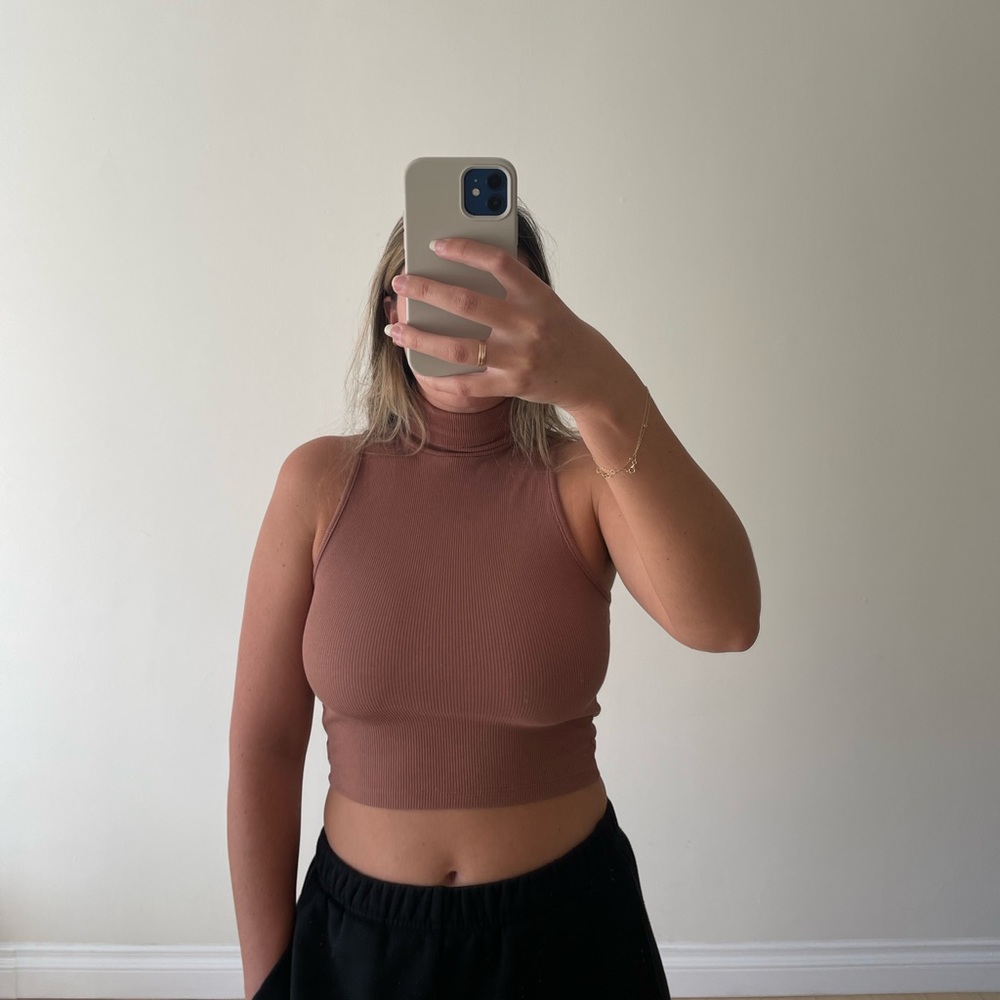Zara - Picture 2 of 5